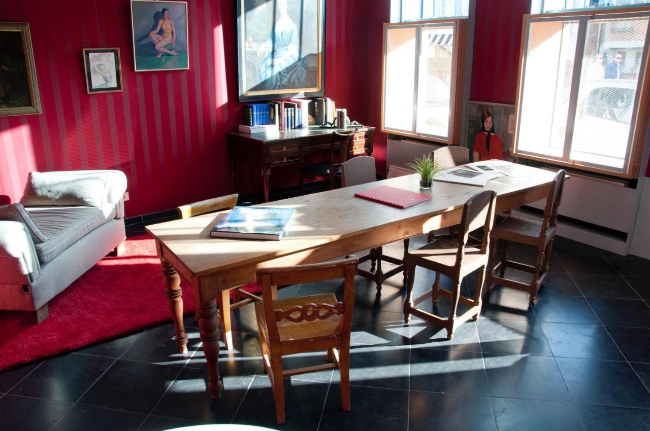 Schopenhauer Bed & Breakfast Гент Стая снимка