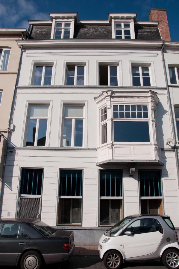 Schopenhauer Bed & Breakfast Гент Екстериор снимка